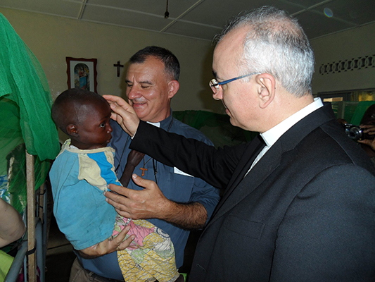 Noto. Mons. Staglianò con delegazione diocesana visita Butembo Beni (Congo)