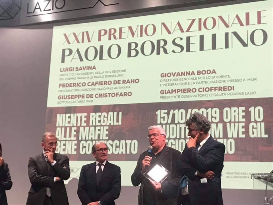 Toni Mira presenta “Rinascere dalla mafia” ad Agrigento e a Palermo