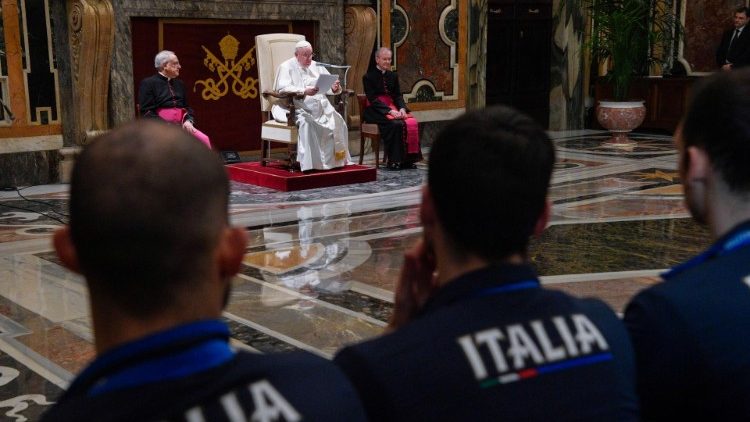 Papa Francesco: “Lo sport è a servizio della persona non di logiche di potere”