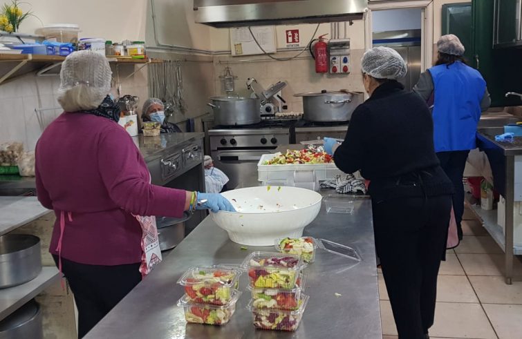 Caritas Catania, preparati e distribuiti 13mila pasti in tre mesi alla mensa sociale di Paternò