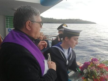 Nave affondata con 62 morti alle Eolie, ricordata tragedia