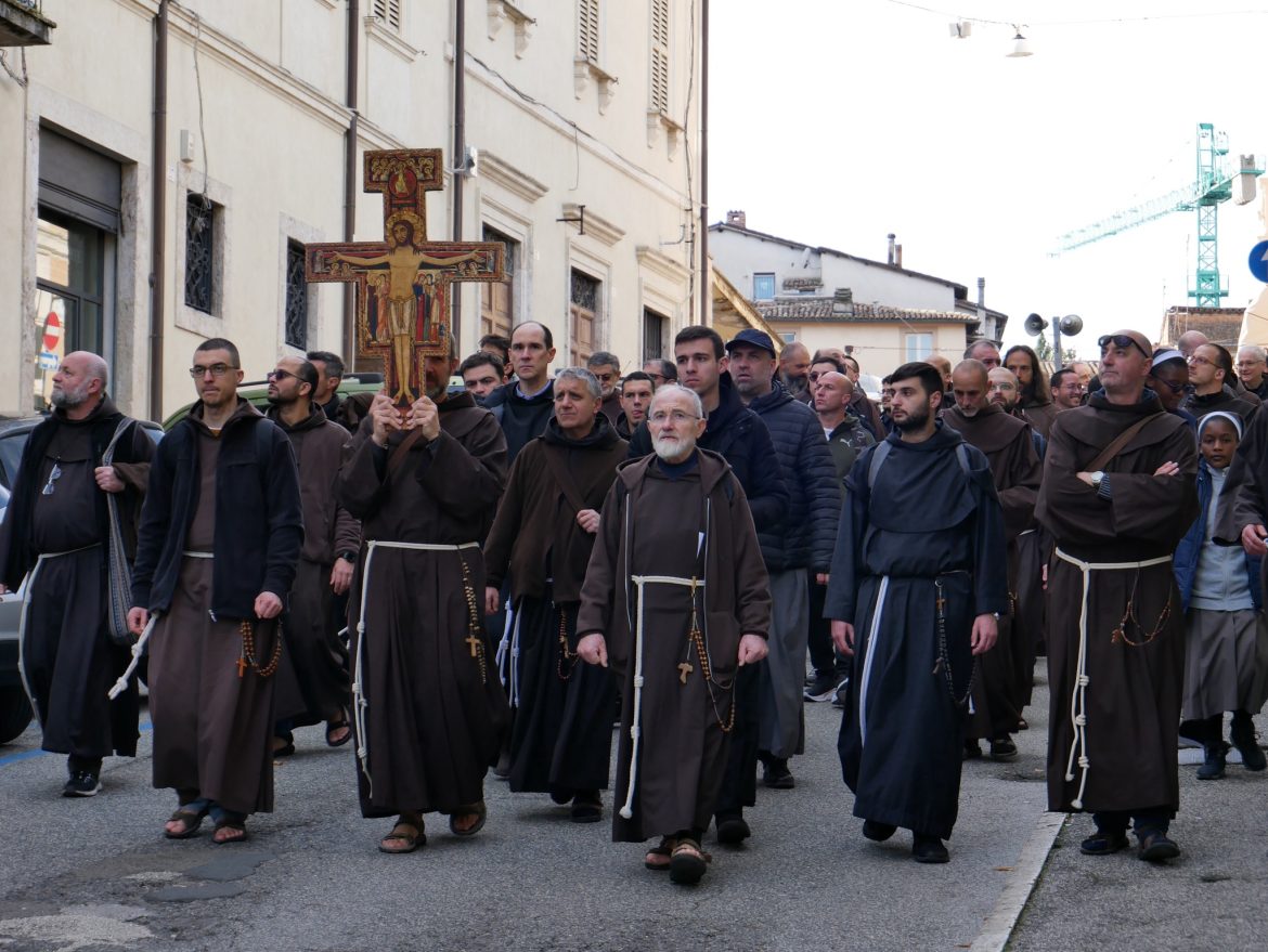 A piedi nella valle di Rieti. I Francescani inaugurano gli ottocentenari francescani